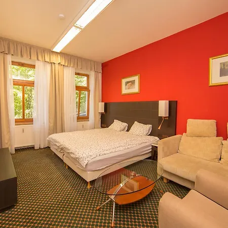 Spa Residence كارلوفي فاري