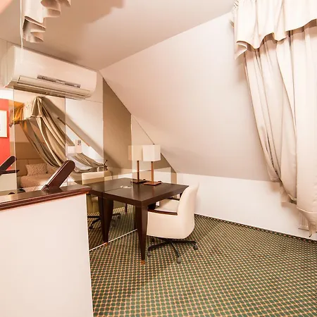 Spa Residence كارلوفي فاري