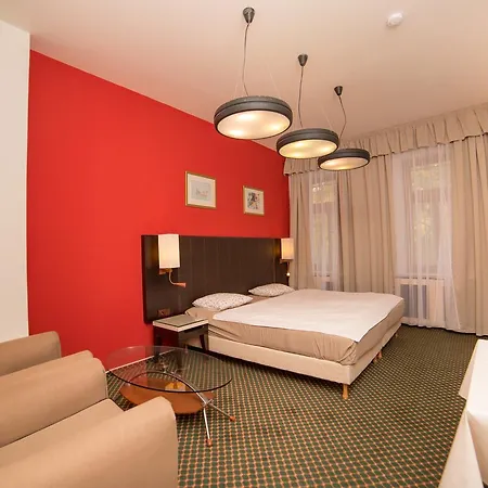 Spa Residence كارلوفي فاري